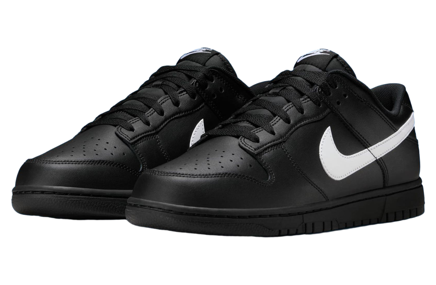 Nike Dunk Low Black / White