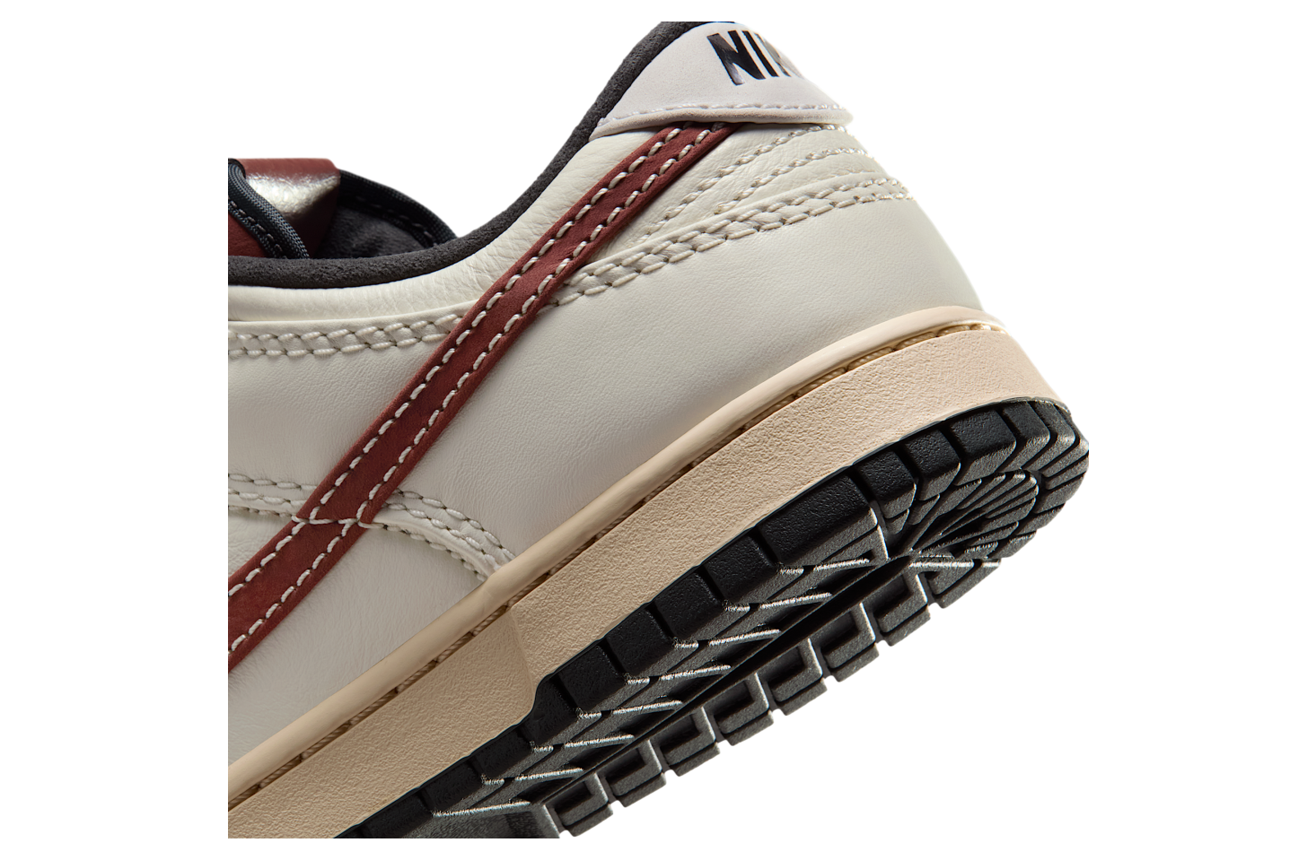 Nike Dunk Low Dark Pony / Pearl White