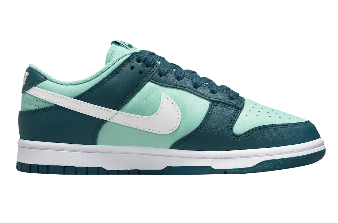 Nike Dunk Low Geode Teal