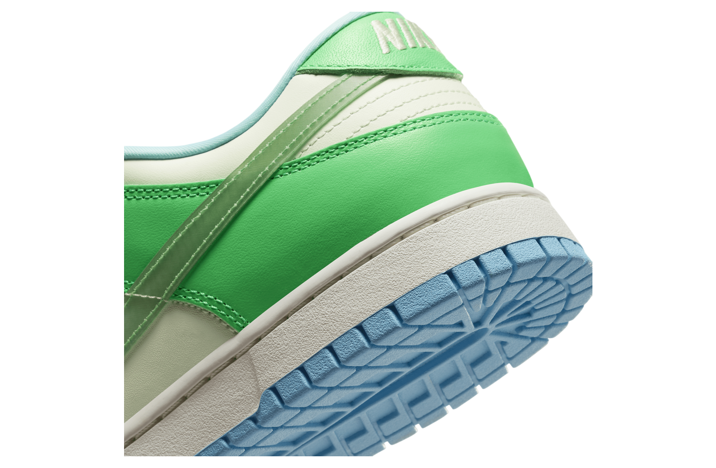 Nike Dunk Low Green Shock