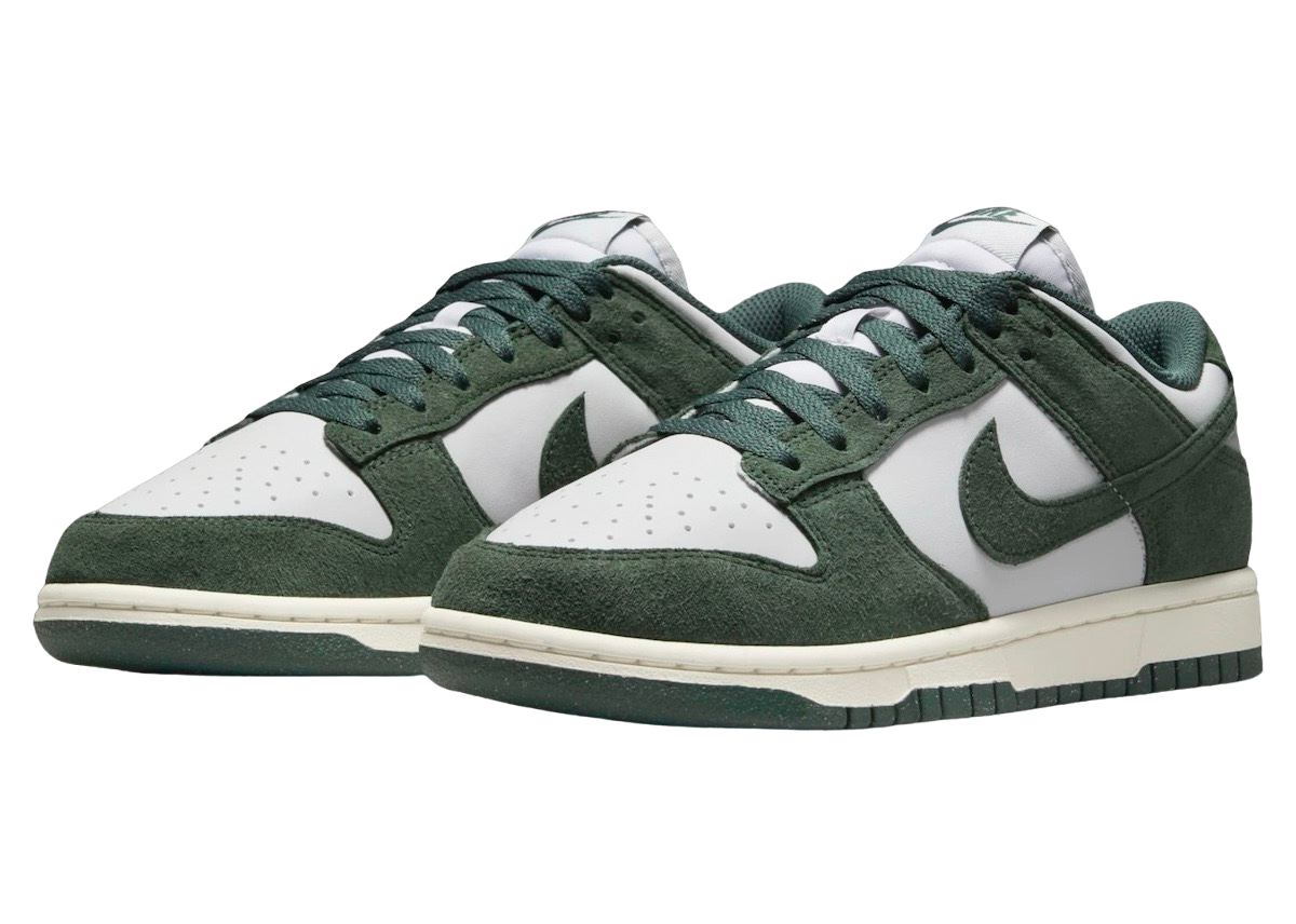 Nike Dunk Low Green Suede