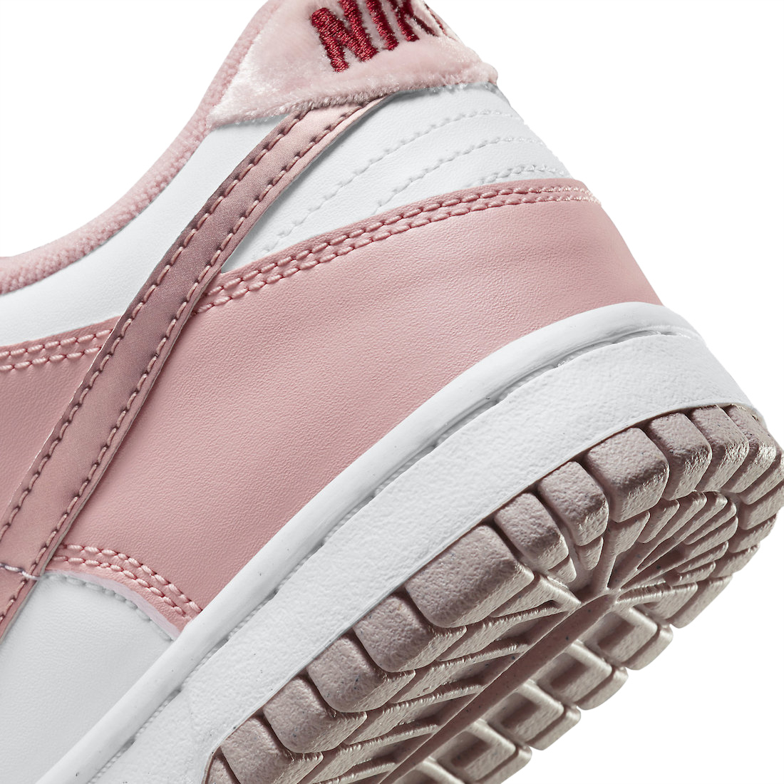 Nike Dunk Low GS Pink Velvet DO6485-600