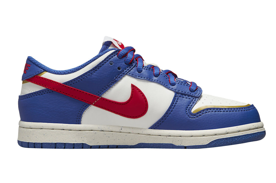 Nike Dunk Low GS Superhero