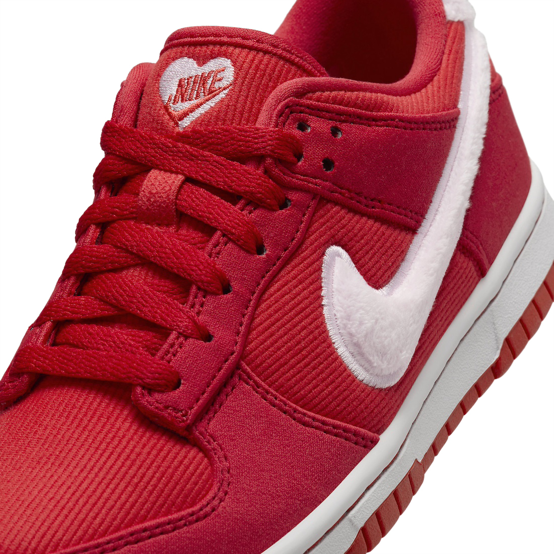 Nike Dunk Low GS Valentine’s Day - Jan 2024 - FZ3548-612