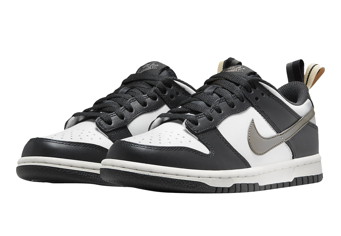 Nike Dunk Low Metallic Silver