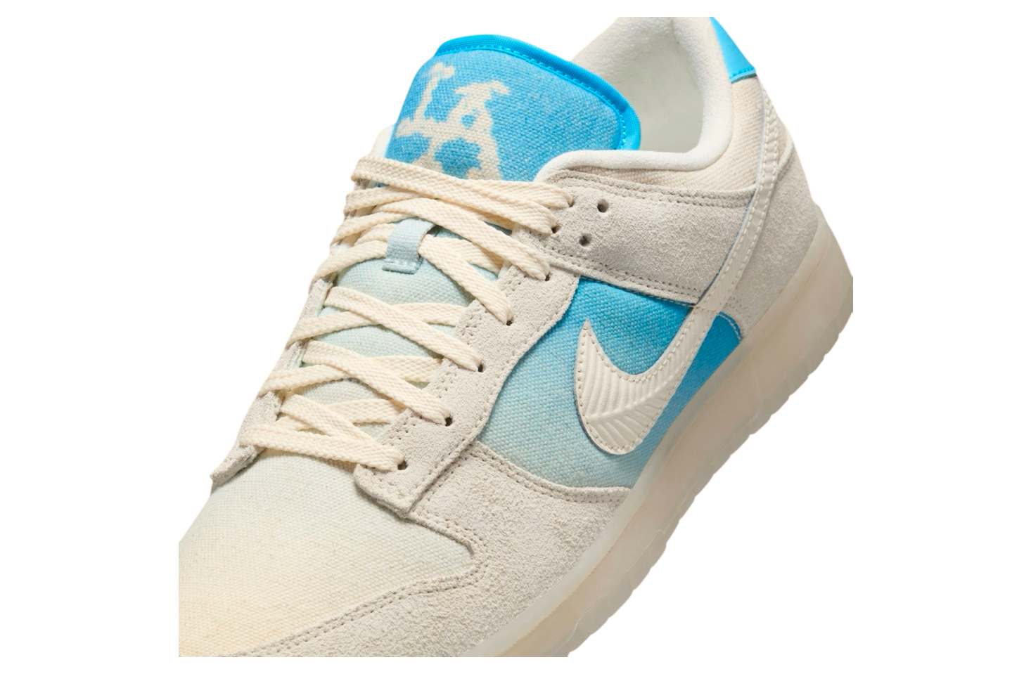 Nike Dunk Low LA Sail / Pale Ivory / Baltic Blue