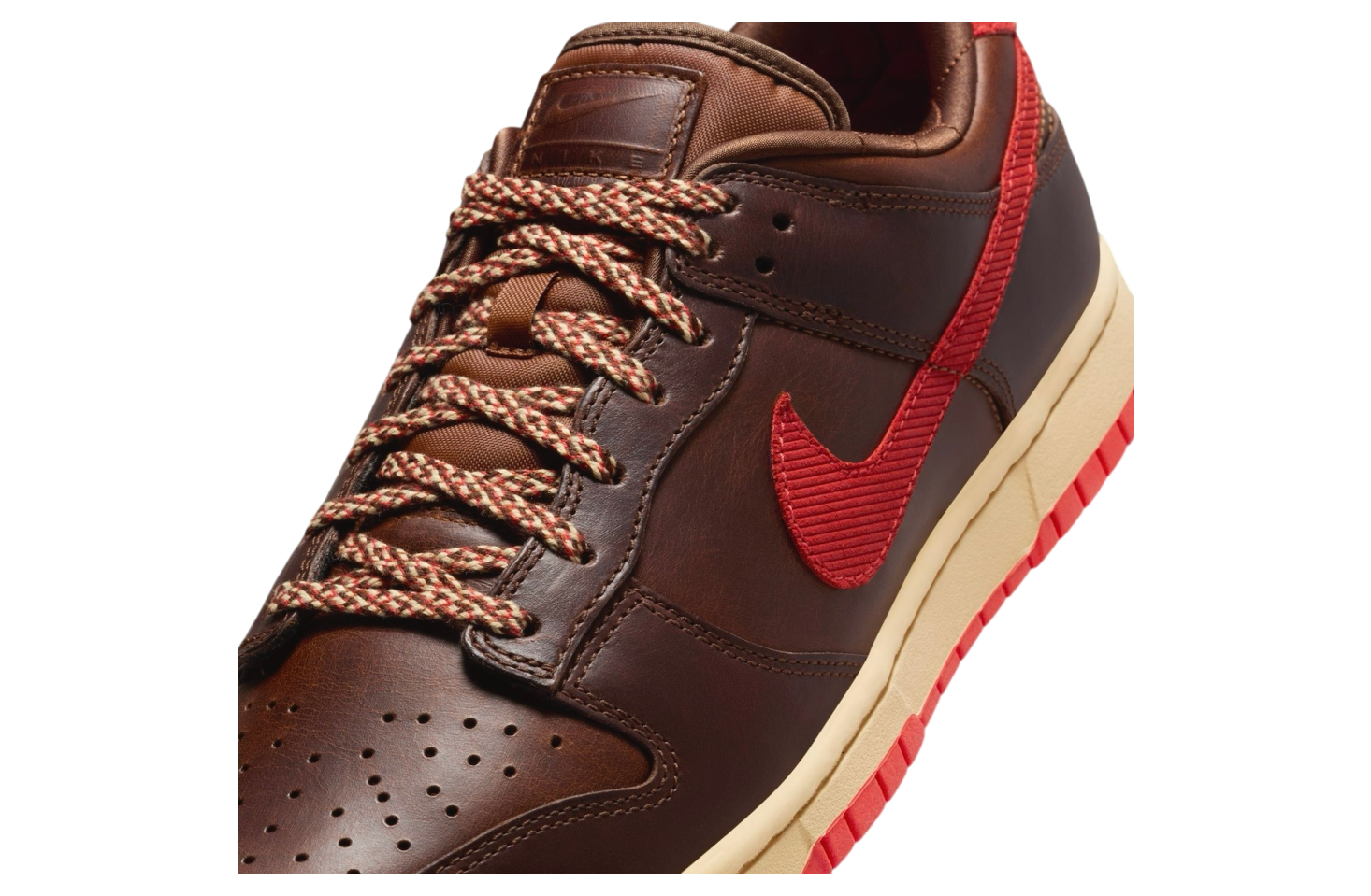 Nike Dunk Low Light British Brown