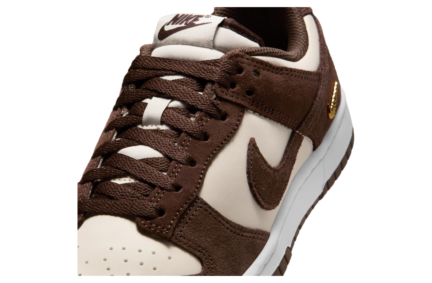 Nike Dunk Low Light Orewood Brown / White