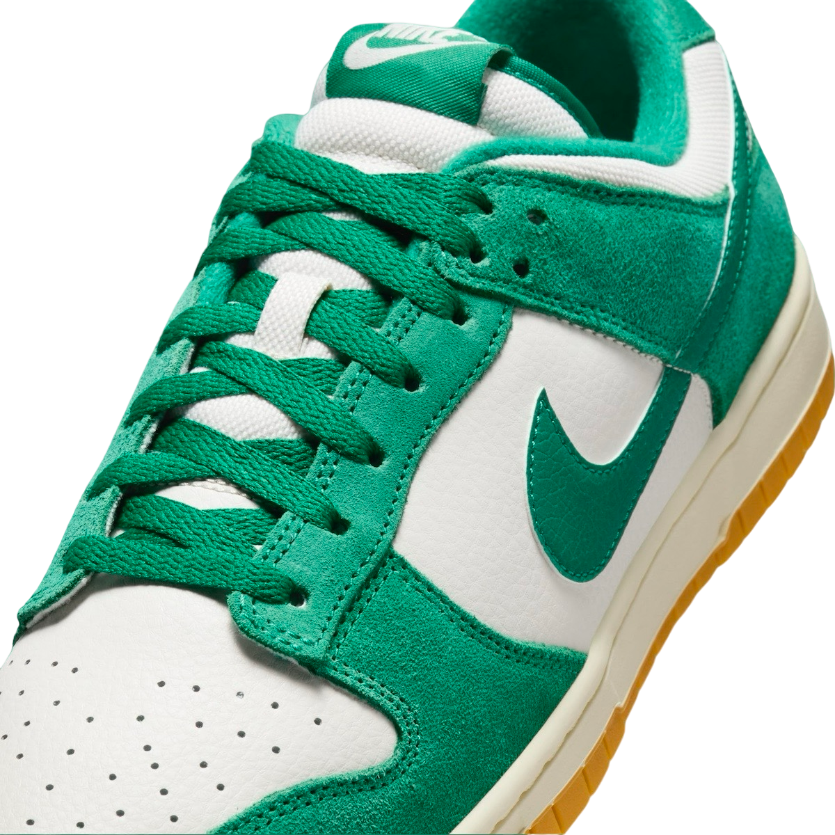 Nike Dunk Low Malachite Gum