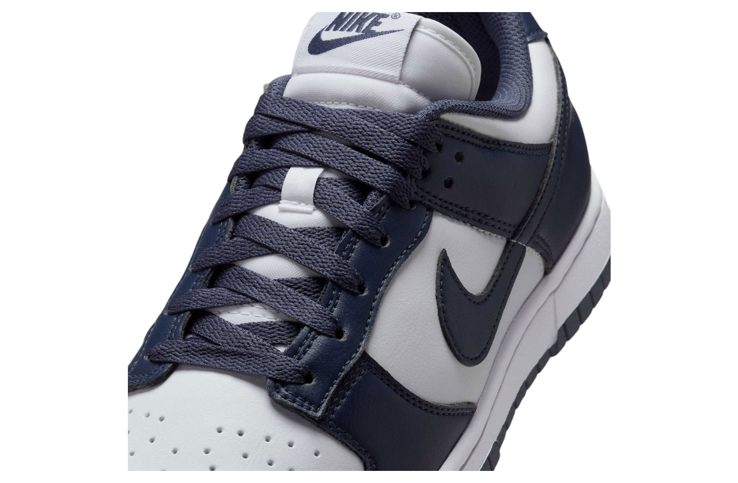 Nike Dunk Low Navy / White