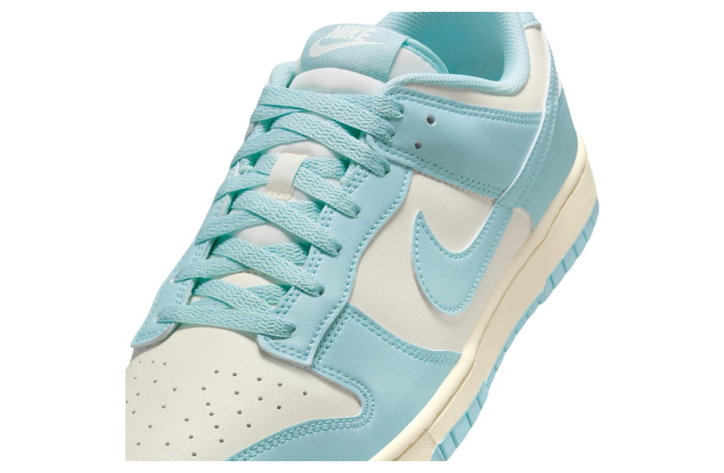 Nike Dunk Low Pale Ivory / Glacier Blue