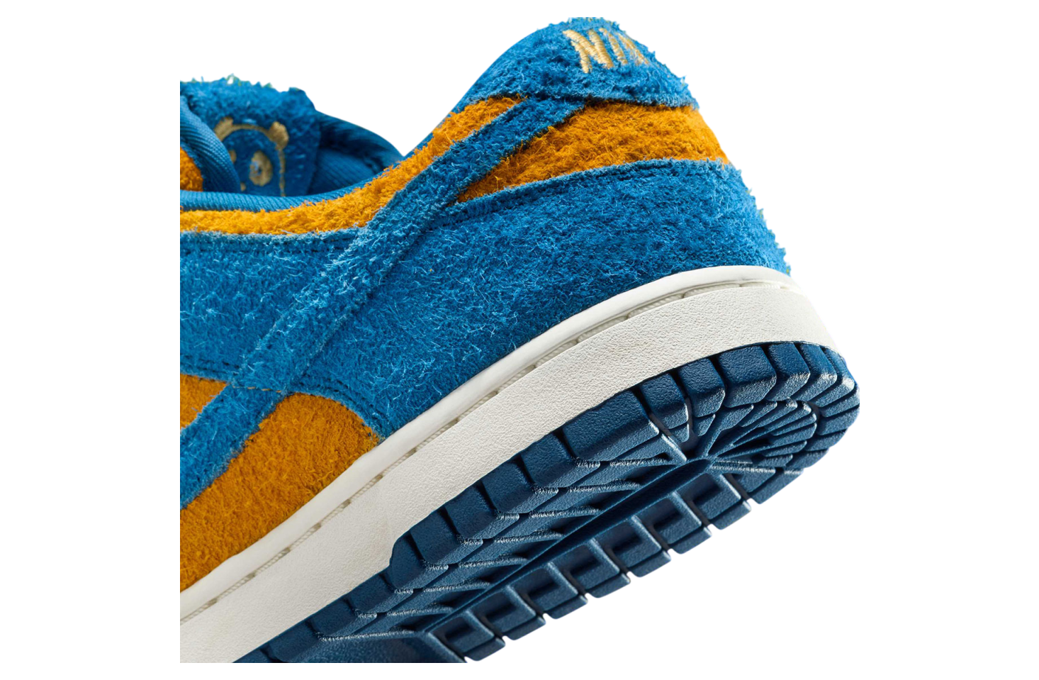 Nike Dunk Low Panda Blue / Gold