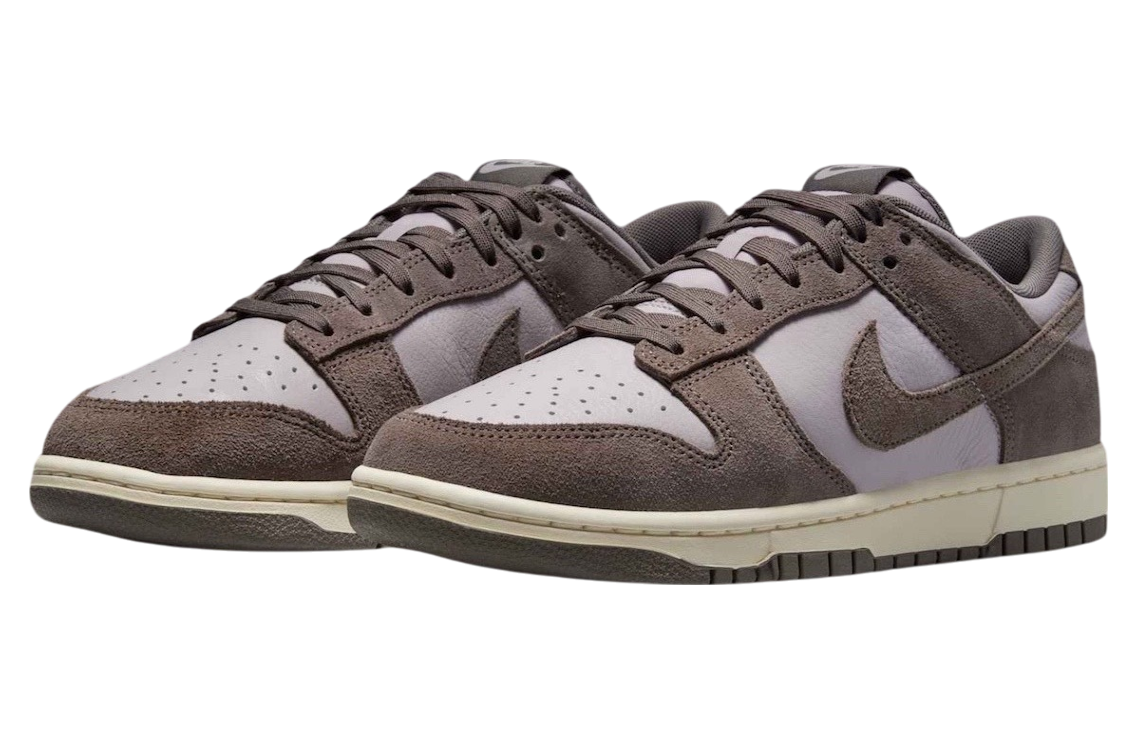 Nike Dunk Low Platinum Violet / Cave Stone