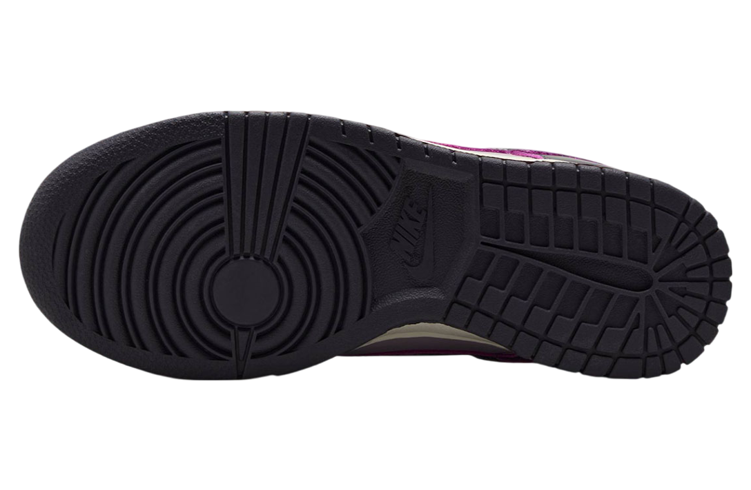 Nike Dunk Low Purple Panda