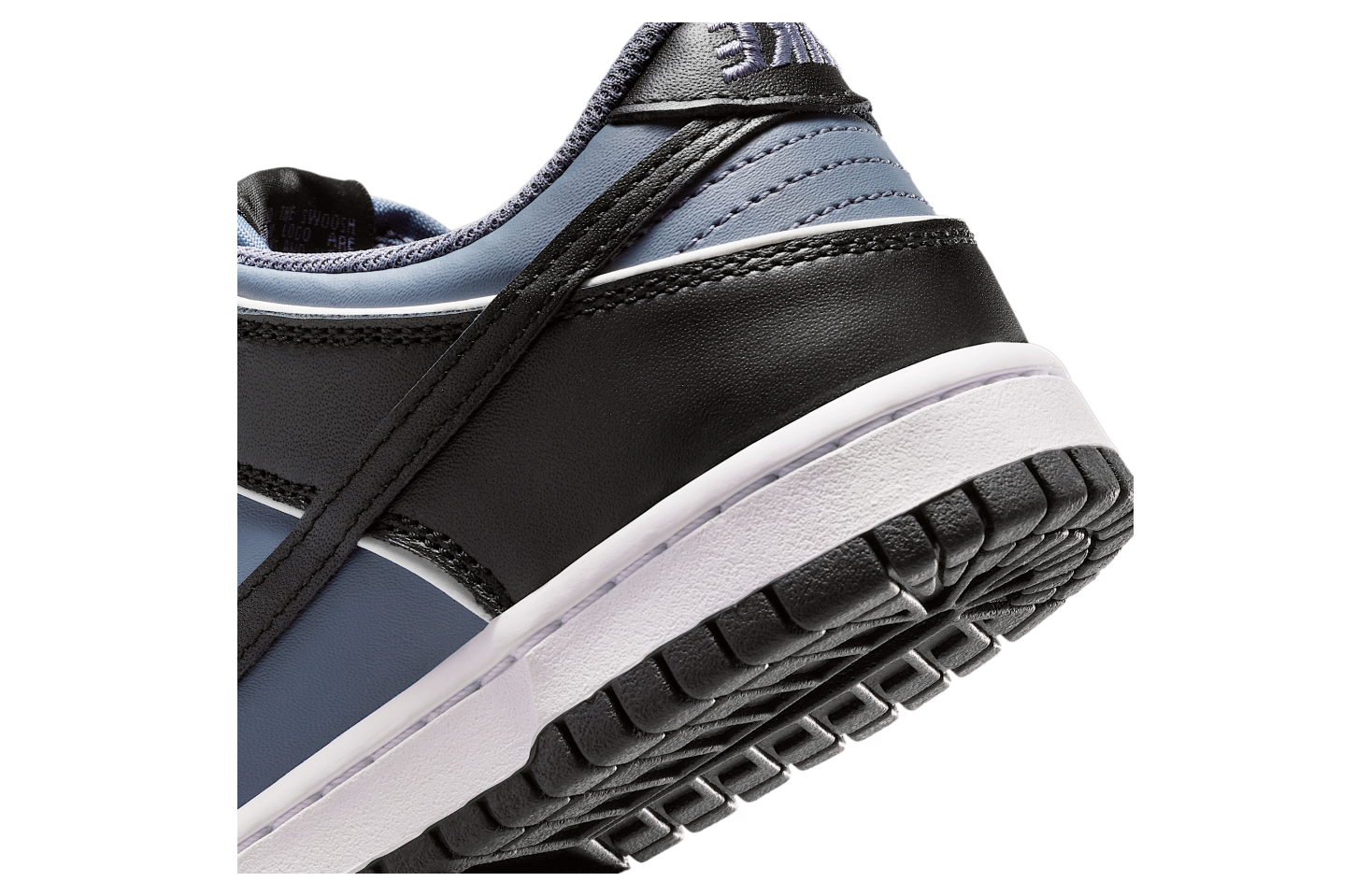 Nike Dunk Low SE GS Light Carbon / White