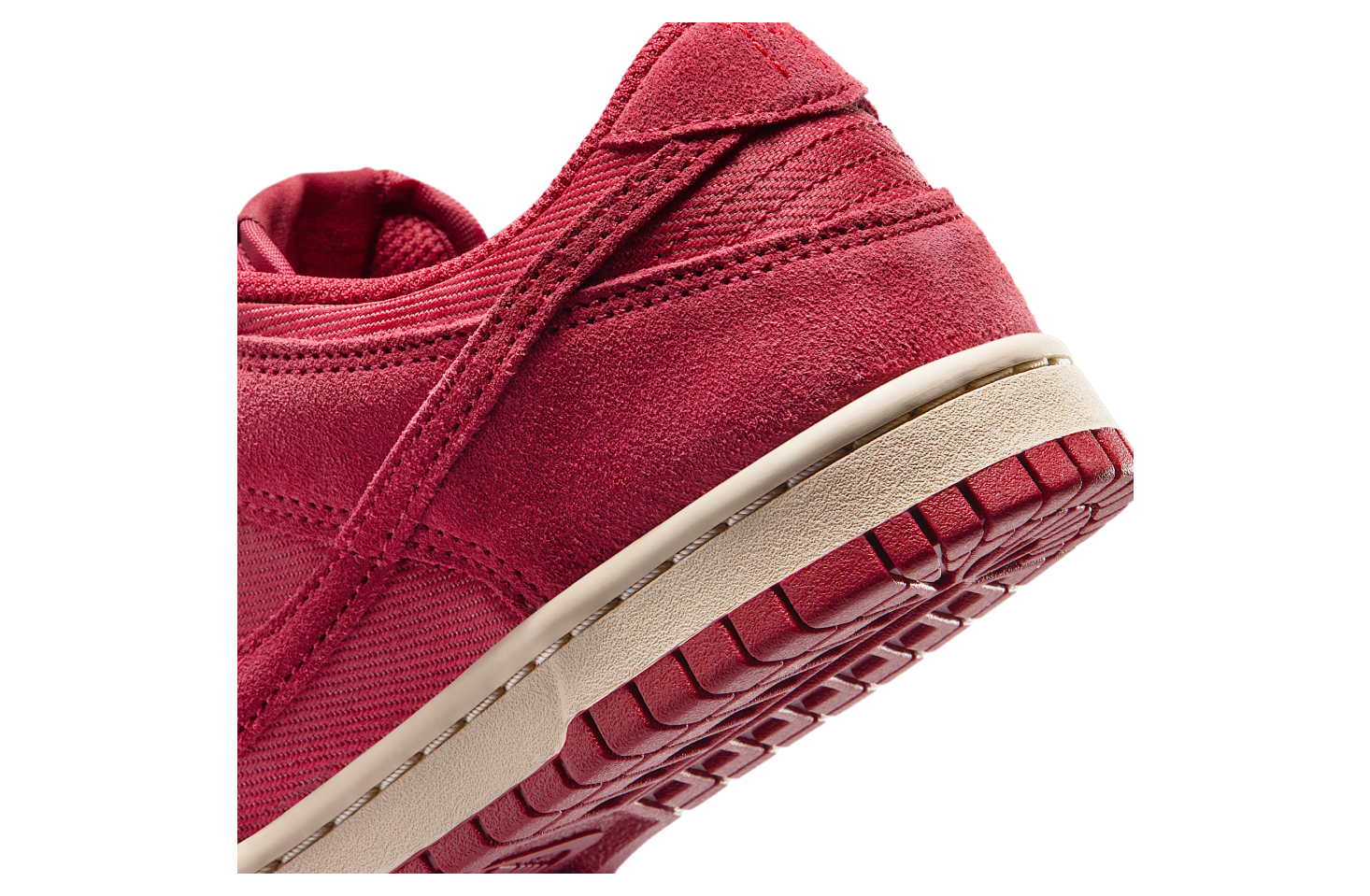 Nike Dunk Low SE GS Team Crimson / Sanddrift
