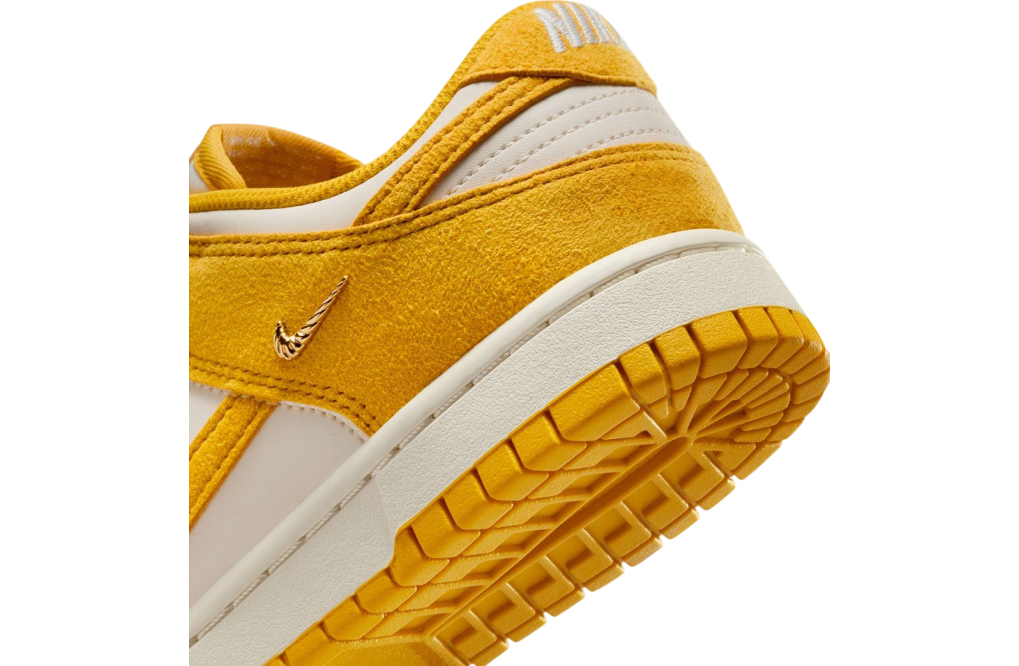 Nike Dunk Low Summit White / Dark Sulfur