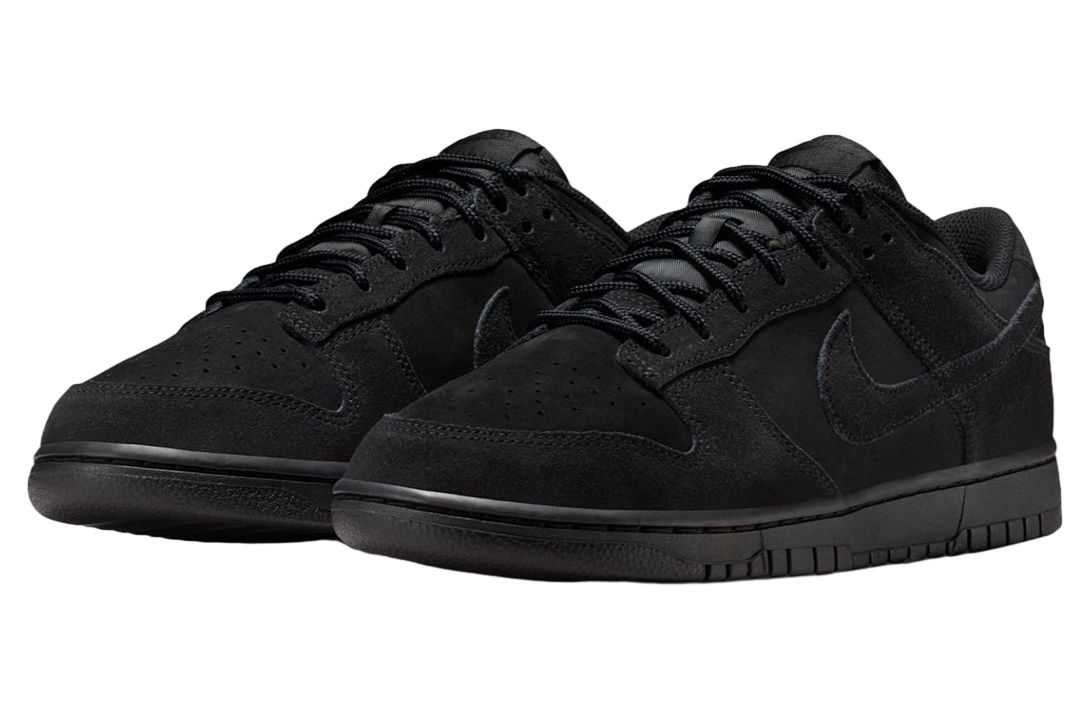 Nike Dunk Low Triple Black