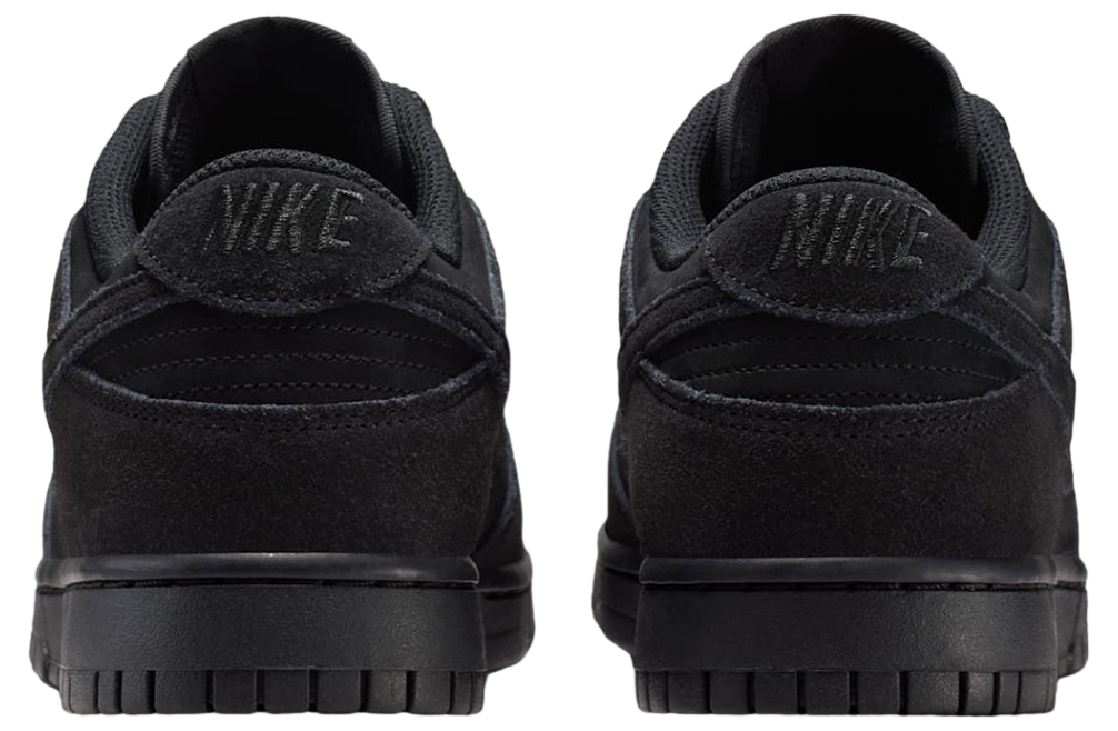 Nike Dunk Low Triple Black