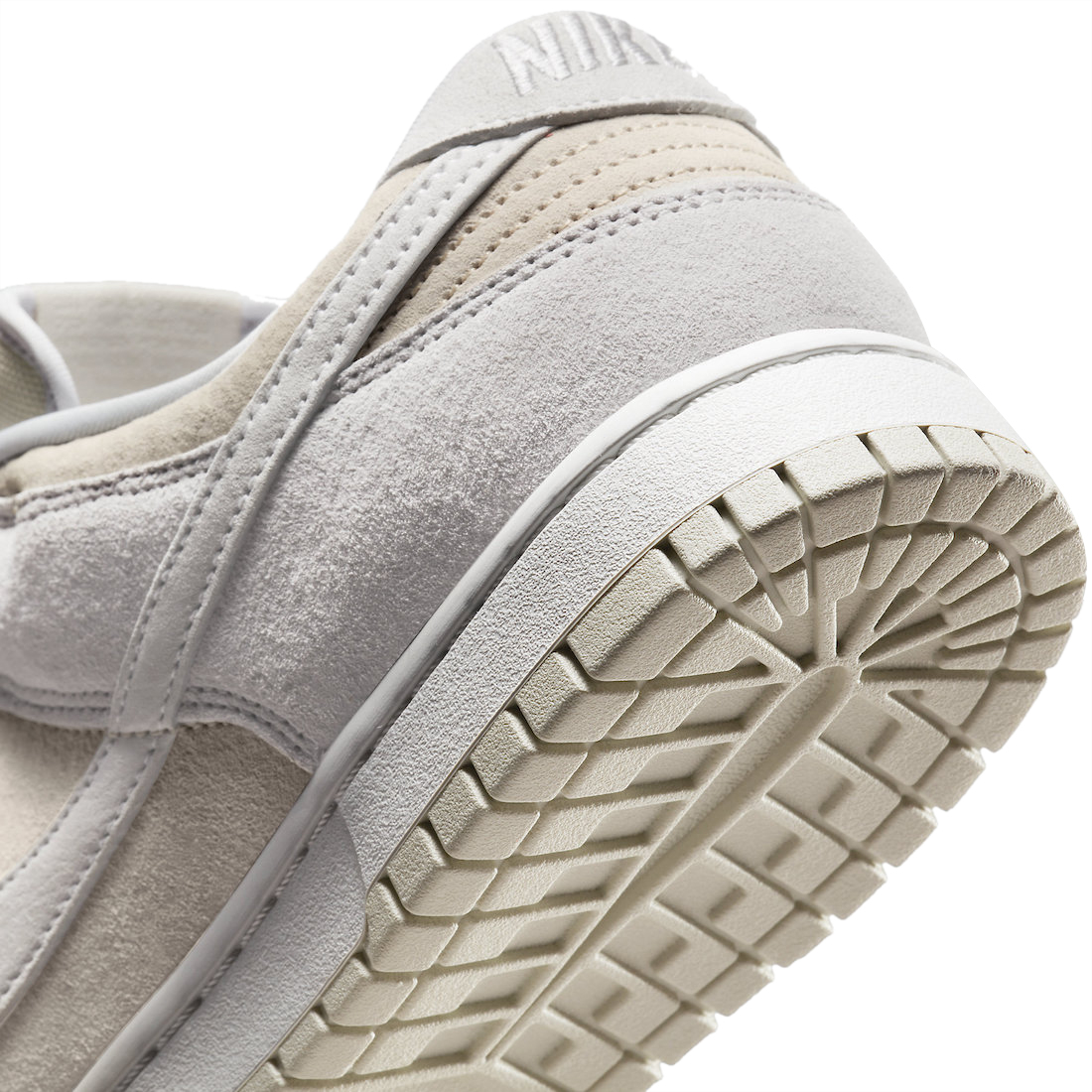 Nike Dunk Low Vast Grey - Aug 2022 - DD8338-001