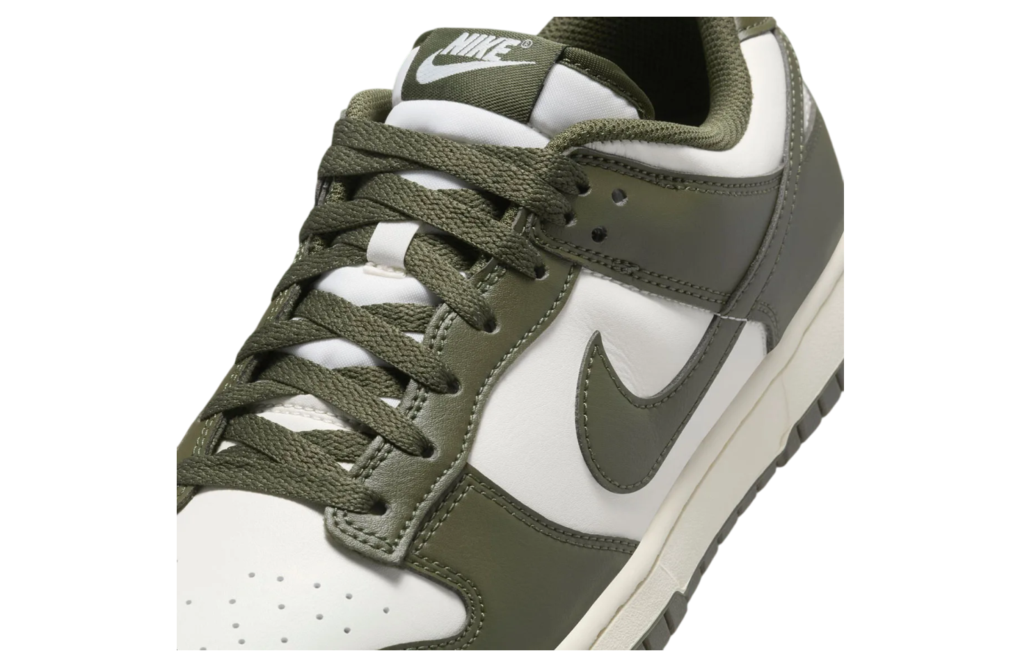 Nike Dunk Low White / Olive