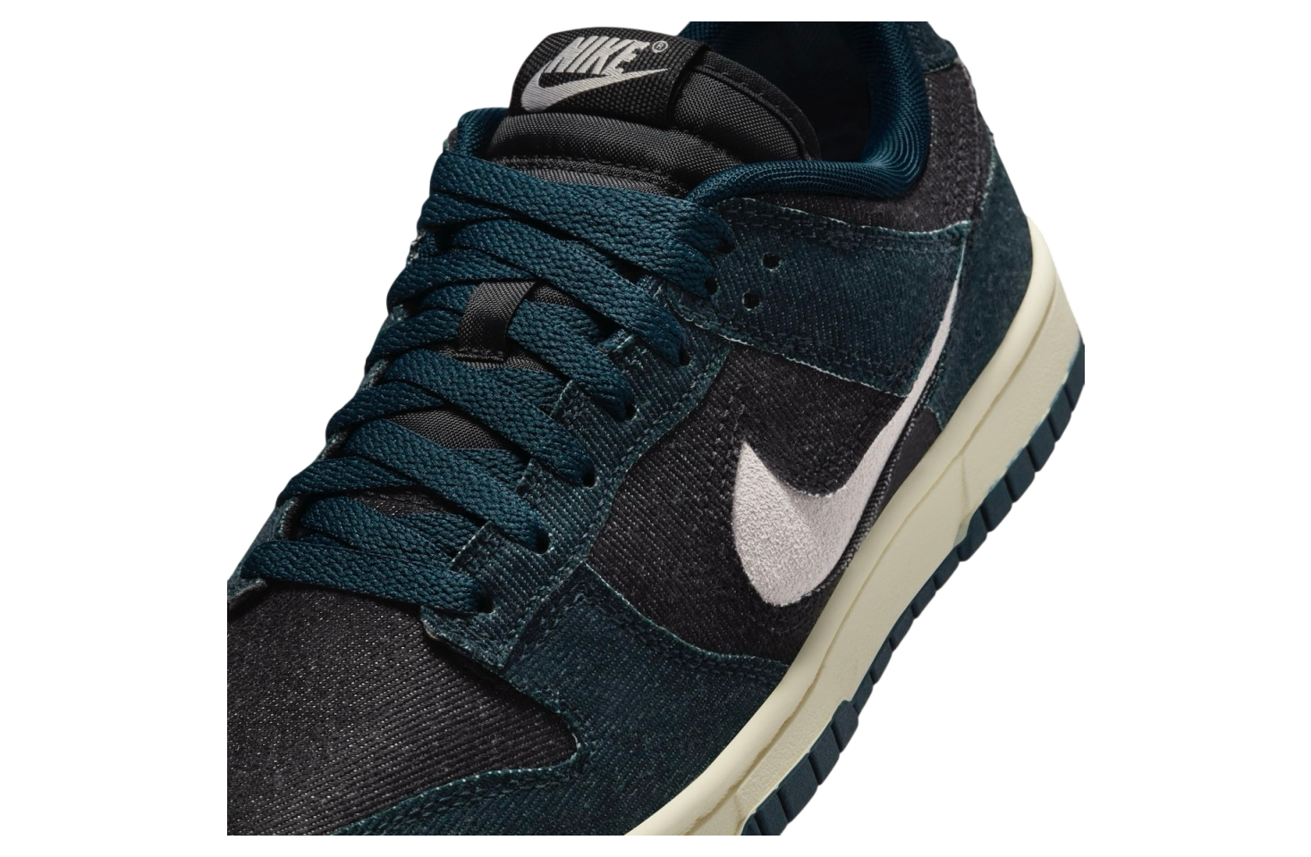 Nike Dunk Low WMNS Armory Navy Denim