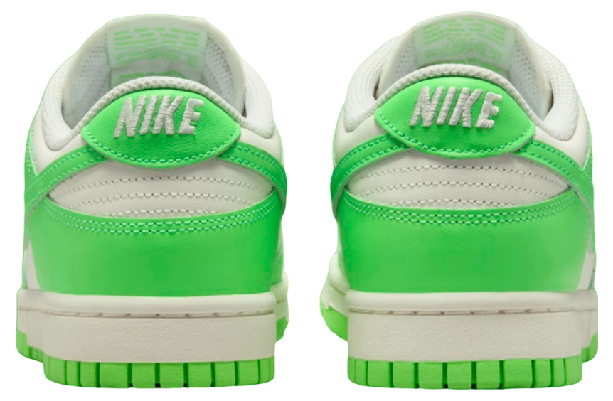 Nike Dunk Low WMNS Green Strike / Sail