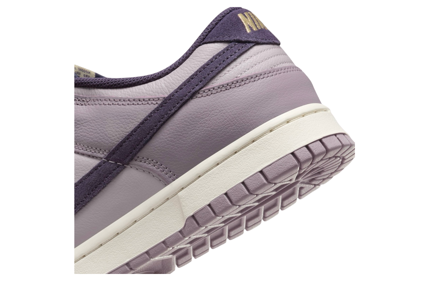 Nike Dunk Low WMNS Light Violet Ore