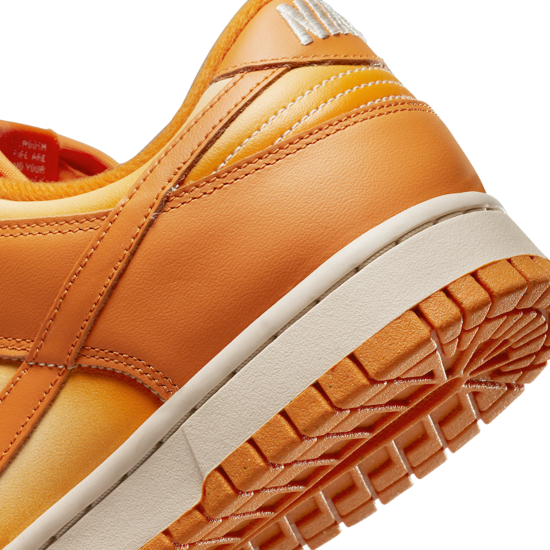 Nike Dunk Low WMNS Magma Orange