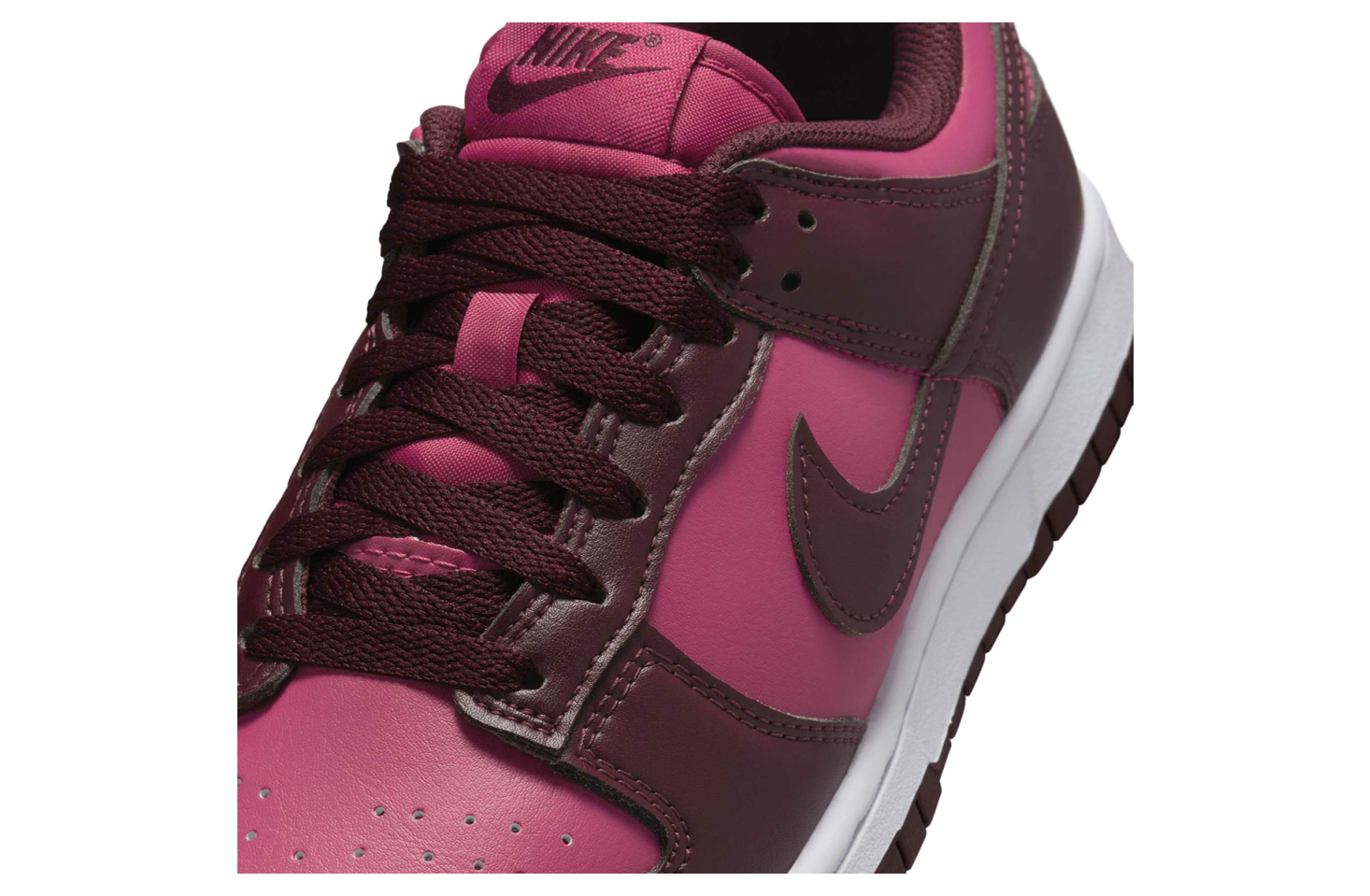 Nike Dunk Low Wmns Maroon Pink