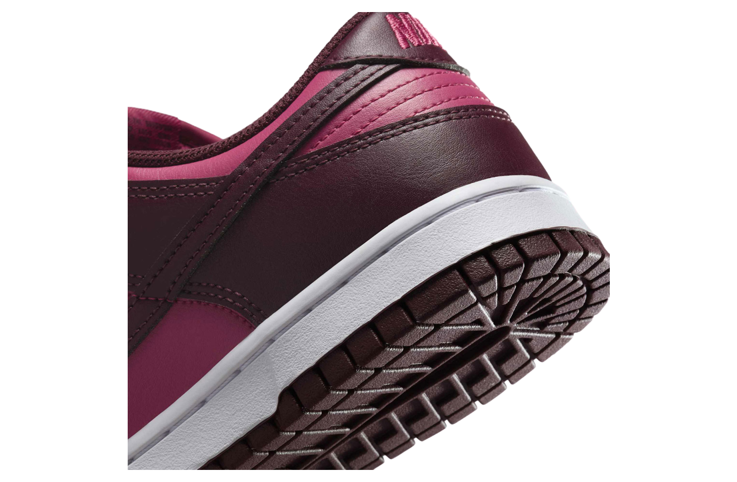 Nike Dunk Low Wmns Maroon Pink