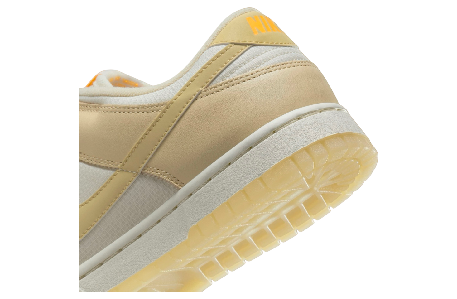 Nike Dunk Low WMNS Muslin / Team Gold