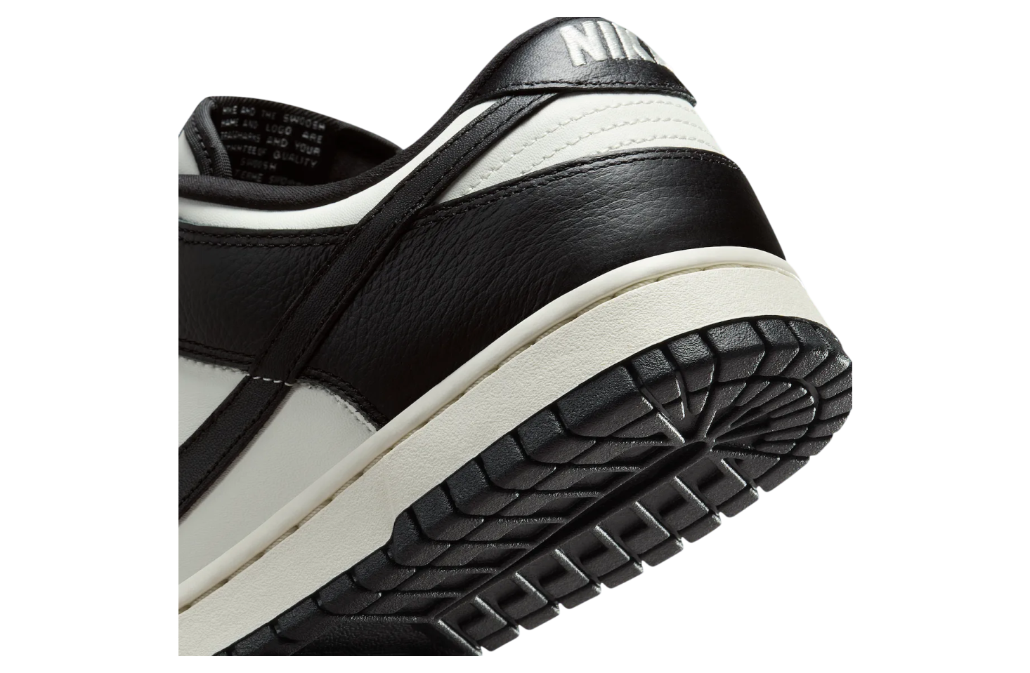 Nike Dunk Low WMNS Panda Cherry Charm