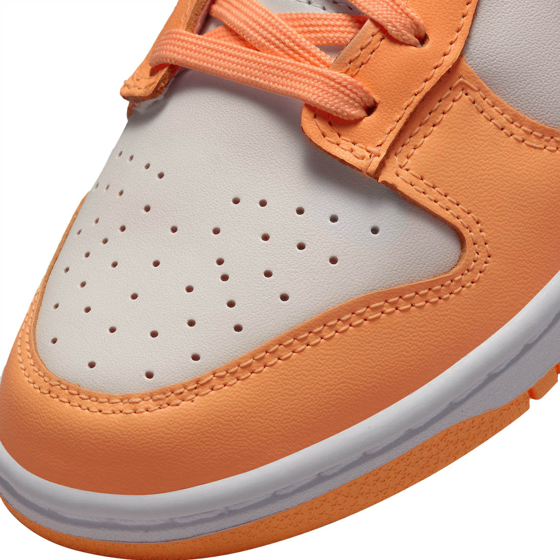 Nike Dunk Low WMNS Peach Cream DD1503-801