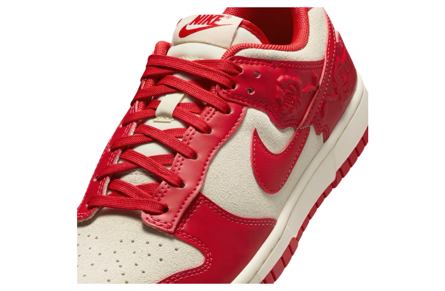 Nike Dunk Low WMNS Roses Valentine’s Day 2025