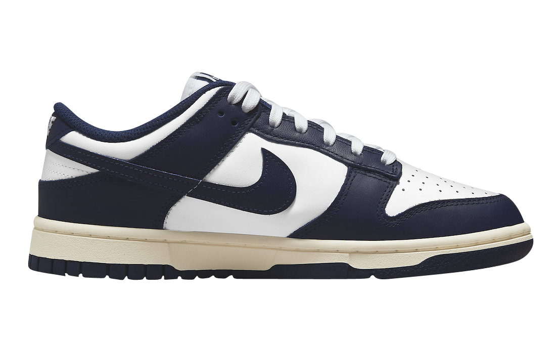 Nike Dunk Low WMNS Vintage Navy