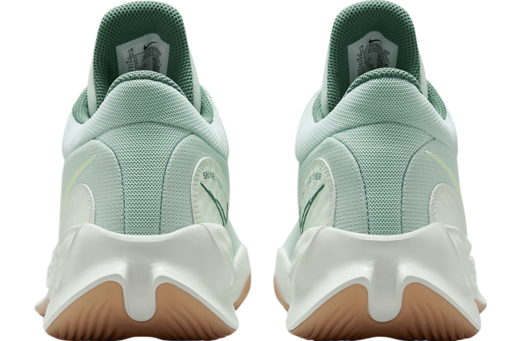 Nike Elevate 3 Barely Green / Jade Ice