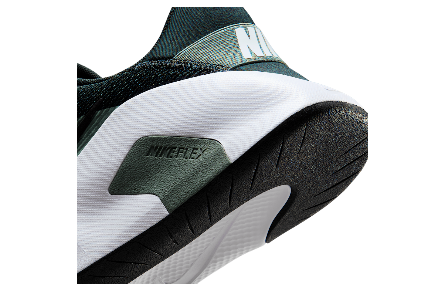 Nike Flex Train Seaweed / Clay Green