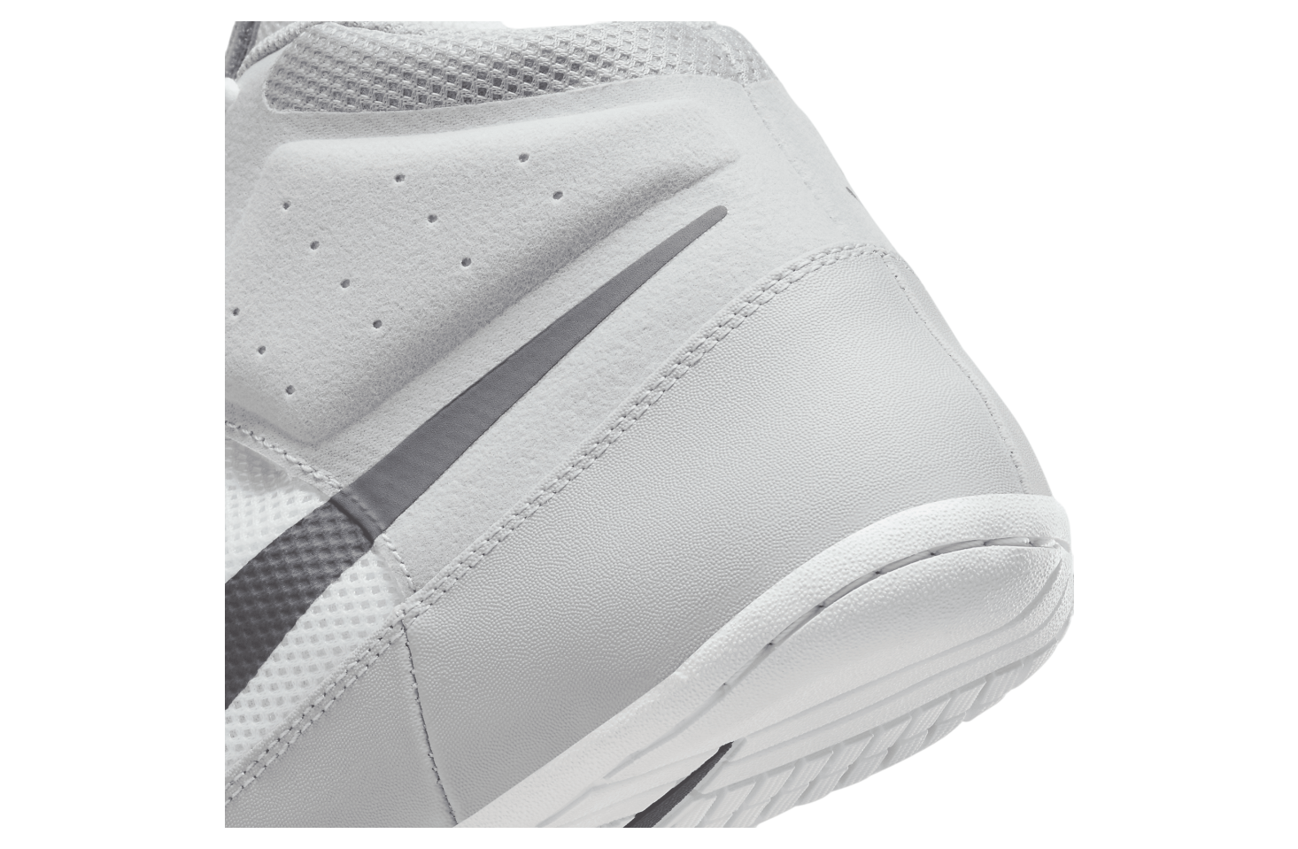 Nike pernix white best sale