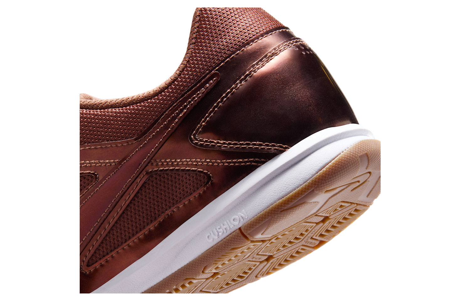 Nike Gato Lv8 Fauna Brown / White
