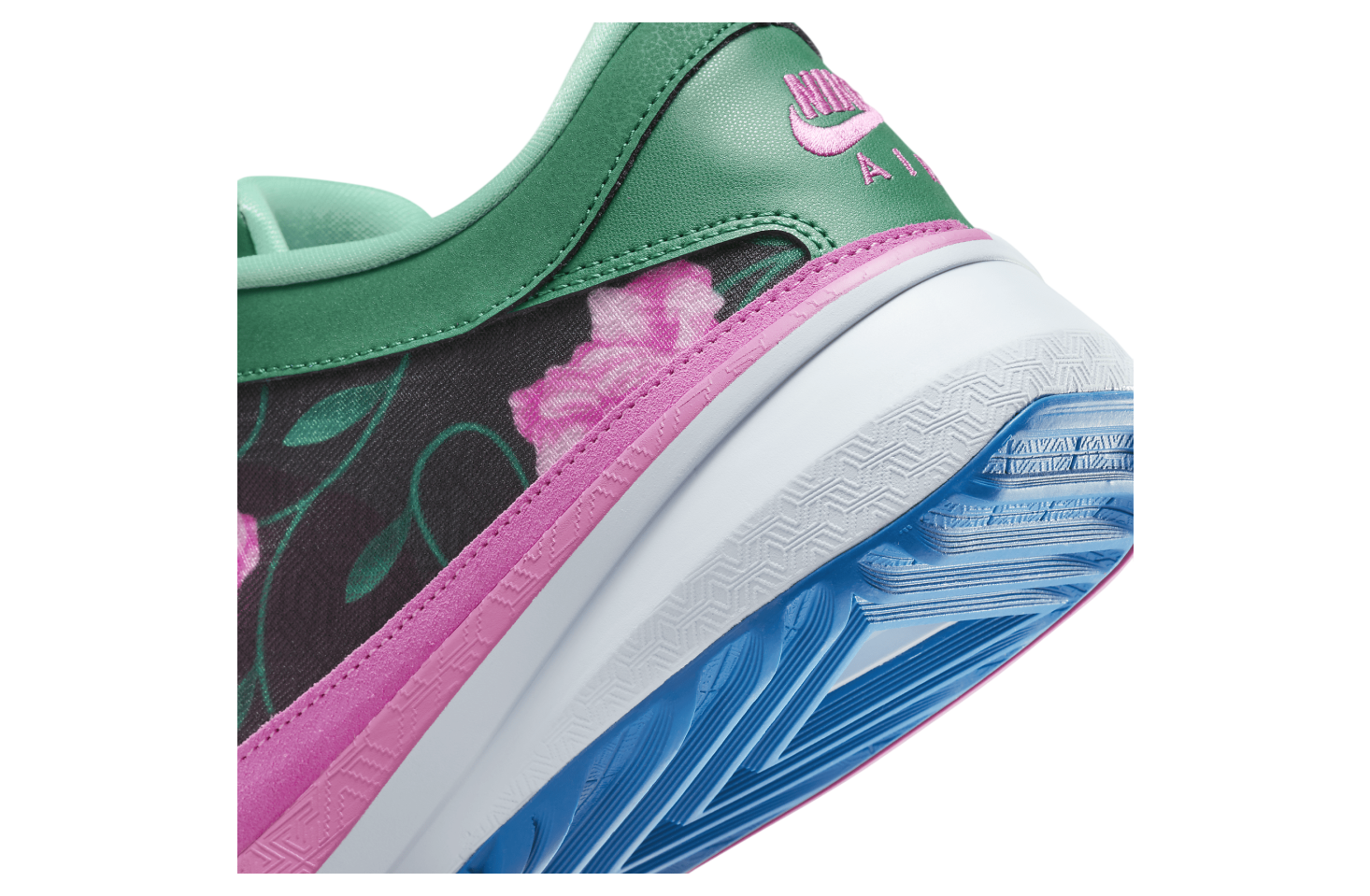 Nike Giannis Freak 5 Light Photo Blue / Playful Pink