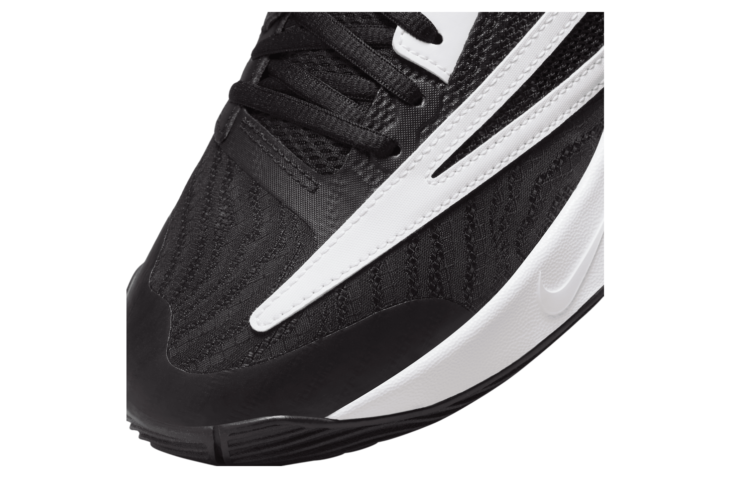 Nike Giannis Immortality 3 Black / White