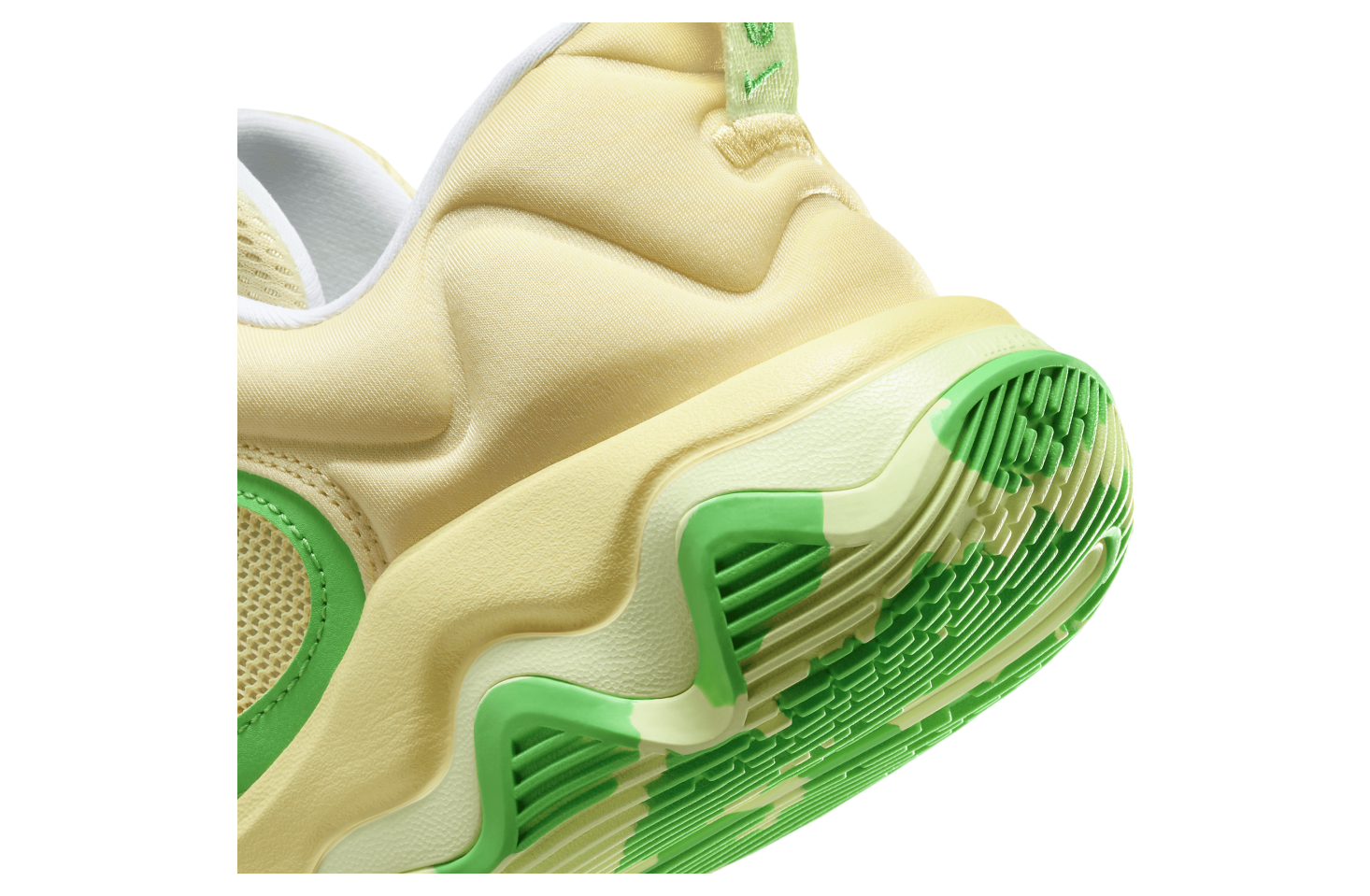 Nike Giannis Immortality 3 Soft Yellow / Barely Volt