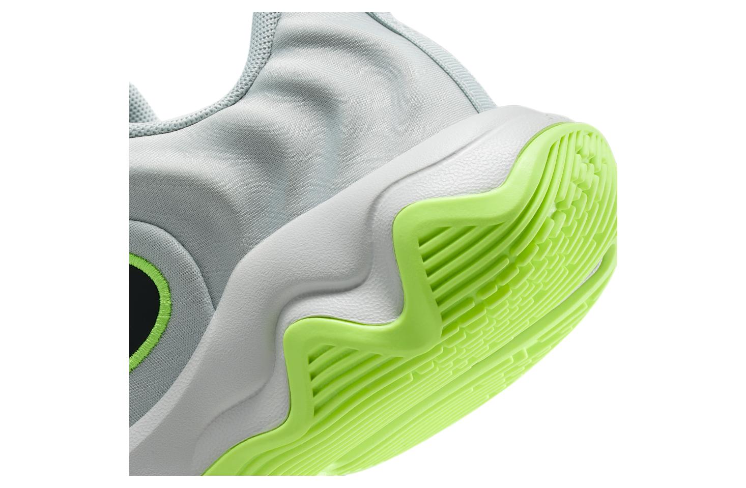 Nike Giannis Immortality 4 Gs Light Silver / Volt