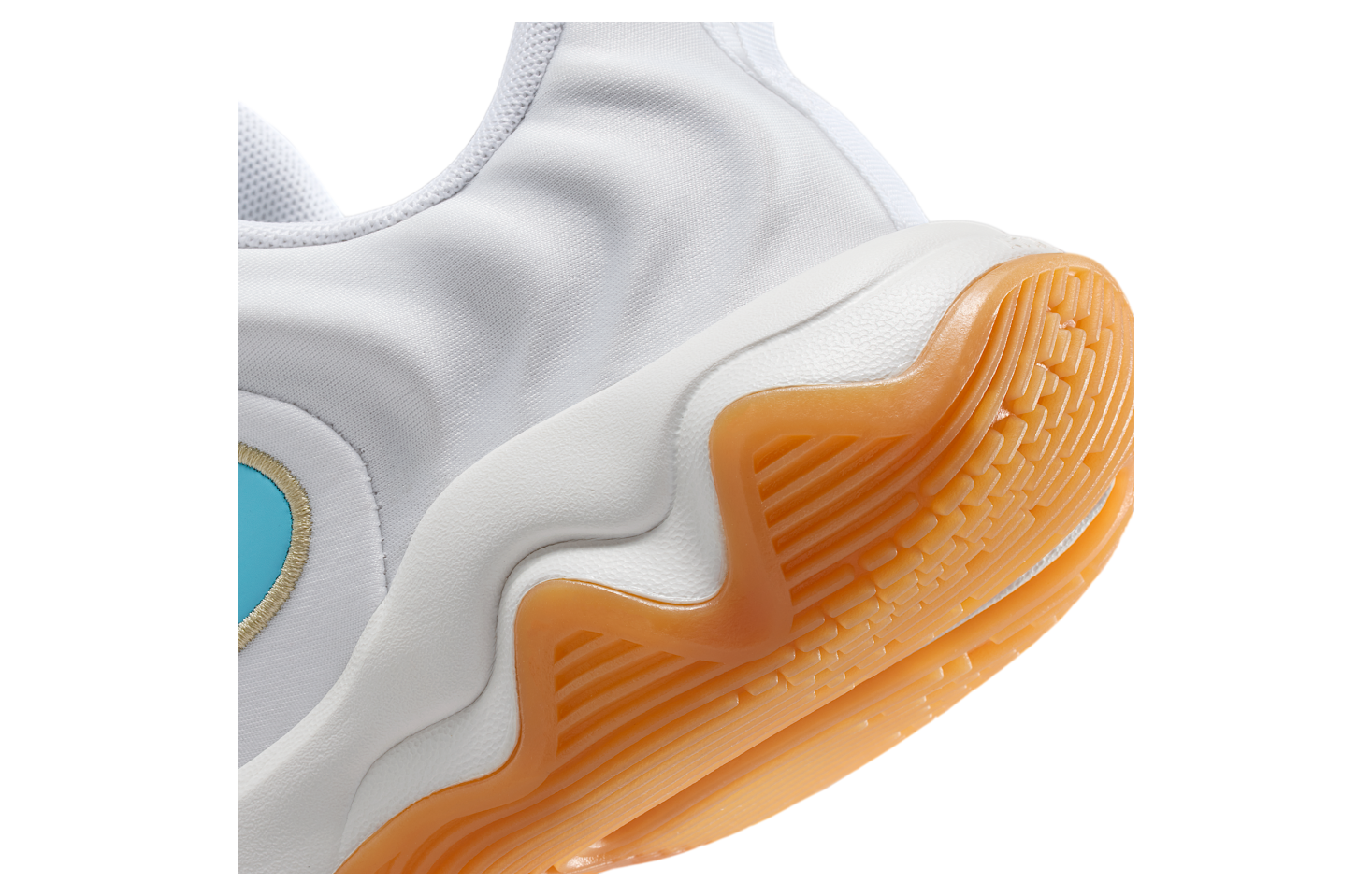 Nike Giannis Immortality 4 GS White / Team Gold