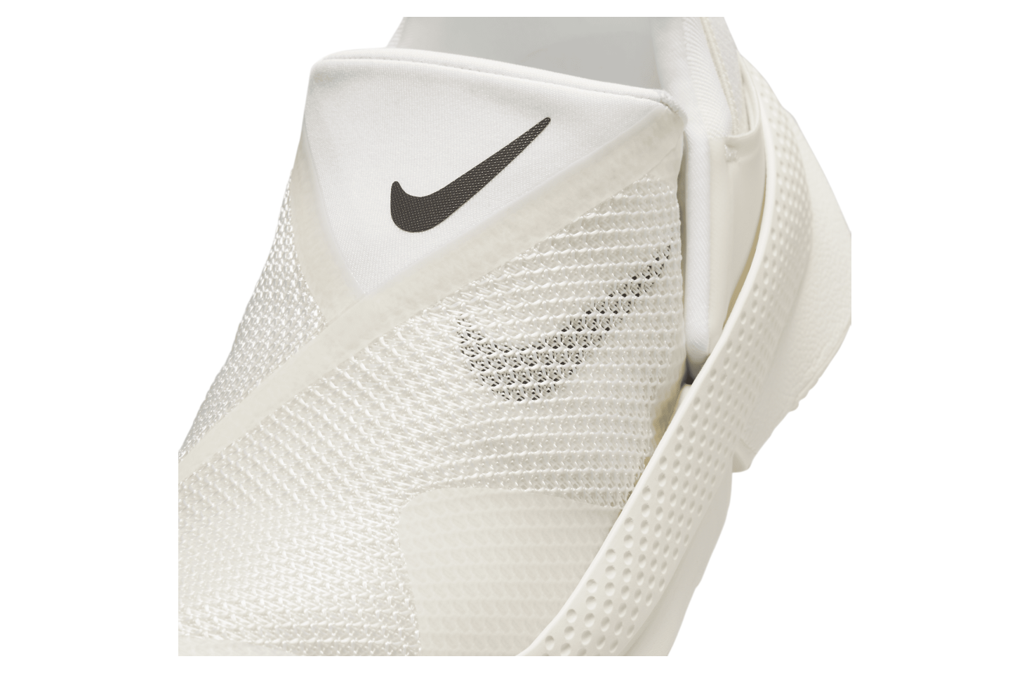 Nike Go FlyEase Pale Ivory / Platinum Tint