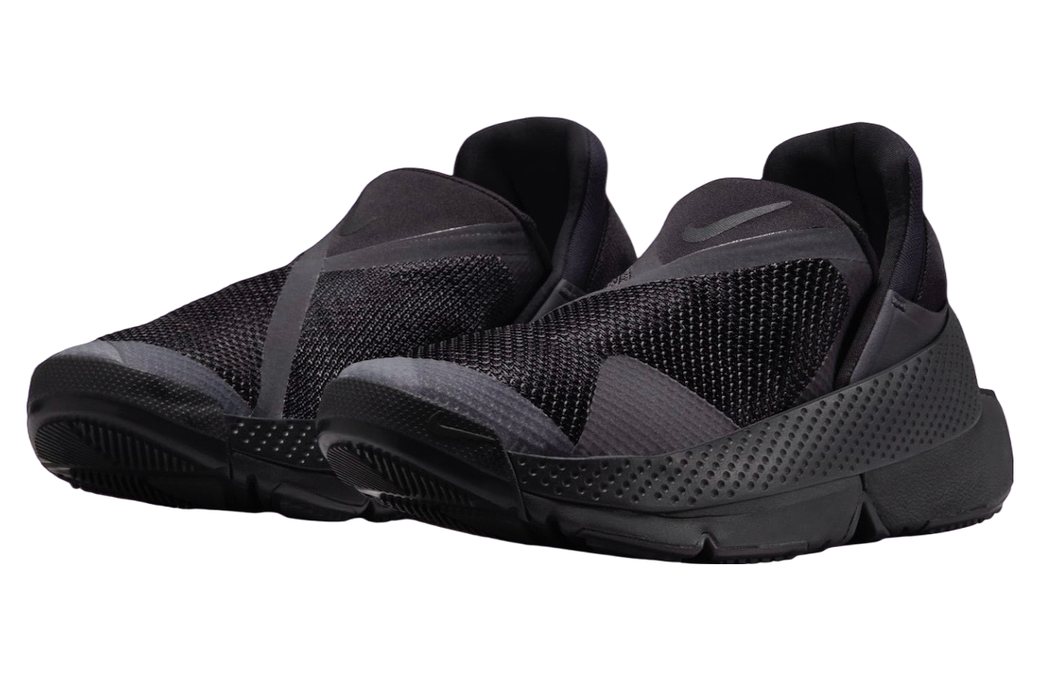 Nike Go FlyEase Triple Black