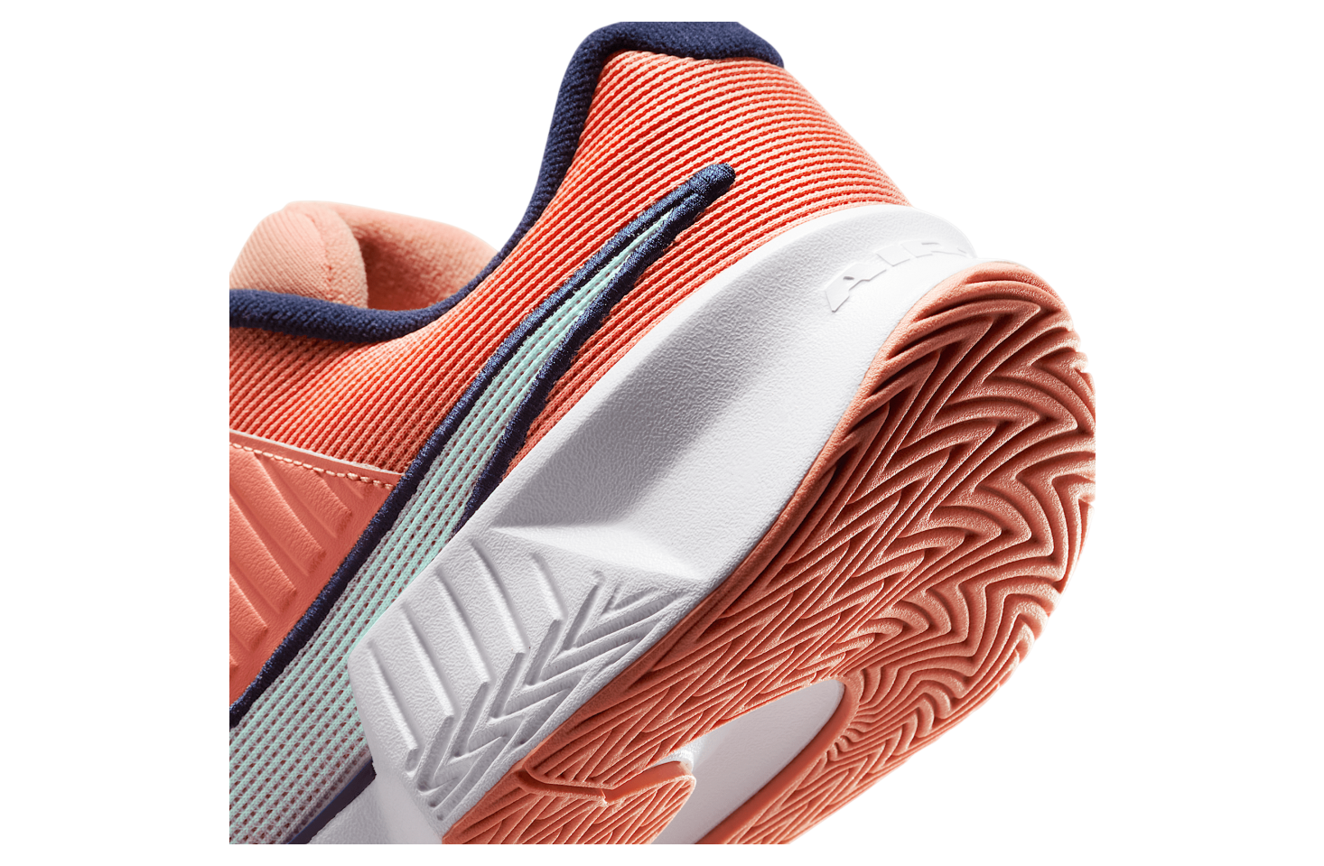 Nike GP Challenge Pro Apricot Agate / White (Hard Court)