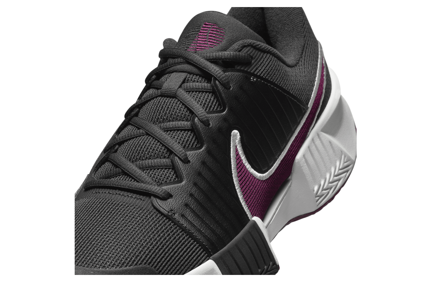 Nike GP Challenge Pro Dark Smoke Grey / Sangria