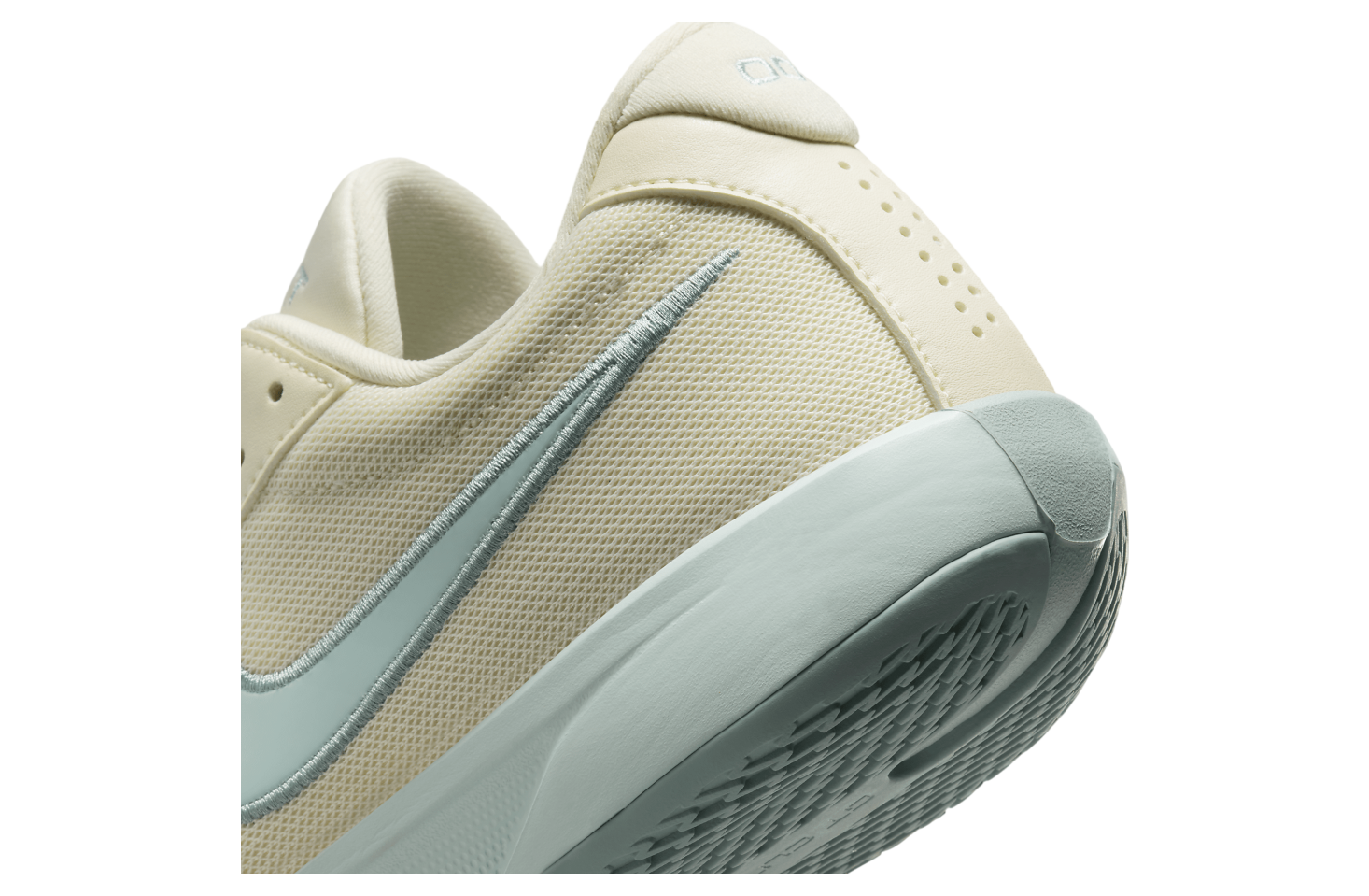 Nike Gt Cut Academy Coconut Milk / Mineral